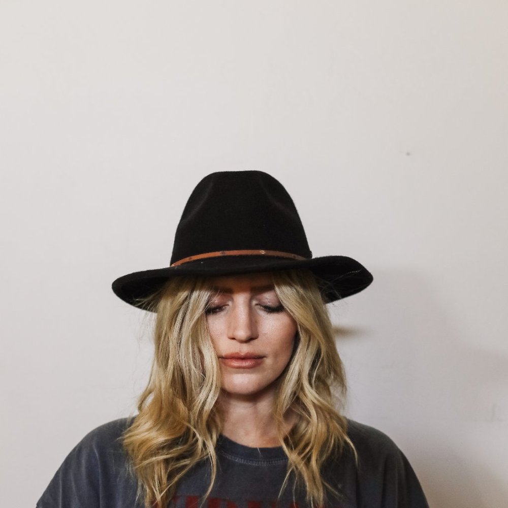 black fedora - Picture 2 of 2